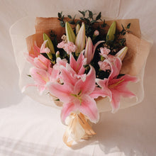 Load image into Gallery viewer, Tres Lily