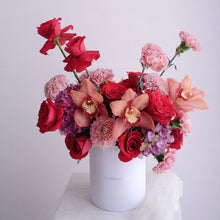 Load image into Gallery viewer, Elora Box