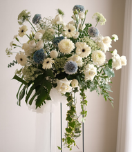 Load image into Gallery viewer, Heartfelt