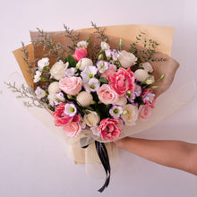 Load image into Gallery viewer, Blooming Garden