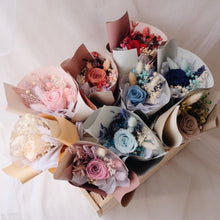 Load image into Gallery viewer, Single Preserved Rose