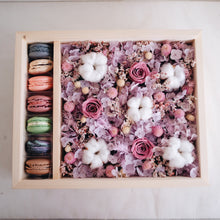 Load image into Gallery viewer, Dried Macaroons Flowerbox