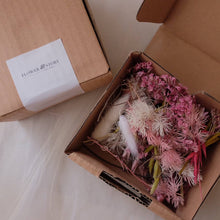 Load image into Gallery viewer, Dried Flower Cut Mix