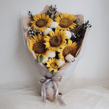 Load image into Gallery viewer, Sunflower Pompom