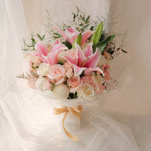 Load image into Gallery viewer, Lily Love