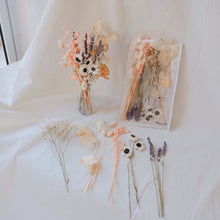 Load image into Gallery viewer, DIY Dried Flower Kit
